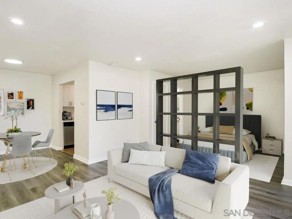 Photo of 1350 N Escondido Blvd #7, Escondido, CA 92026 (MLS # 260003387)