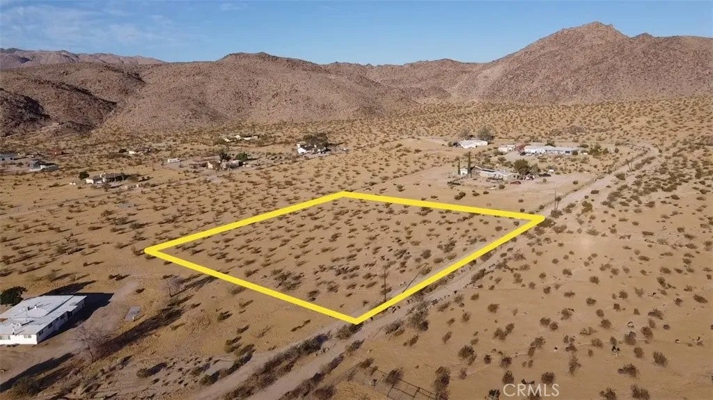 Photo of 61769 Cowan, Joshua Tree, CA 92252 (MLS # JT26209145)