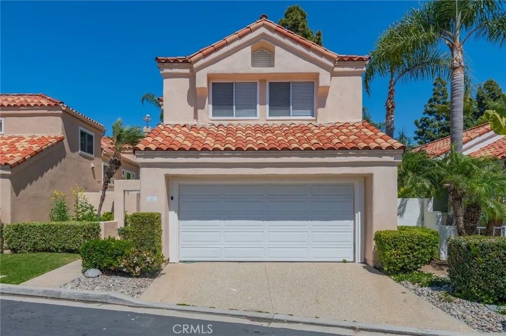 Photo of 23 Cormorant Cir, Newport Beach, CA 92660 (MLS # OC26075188)