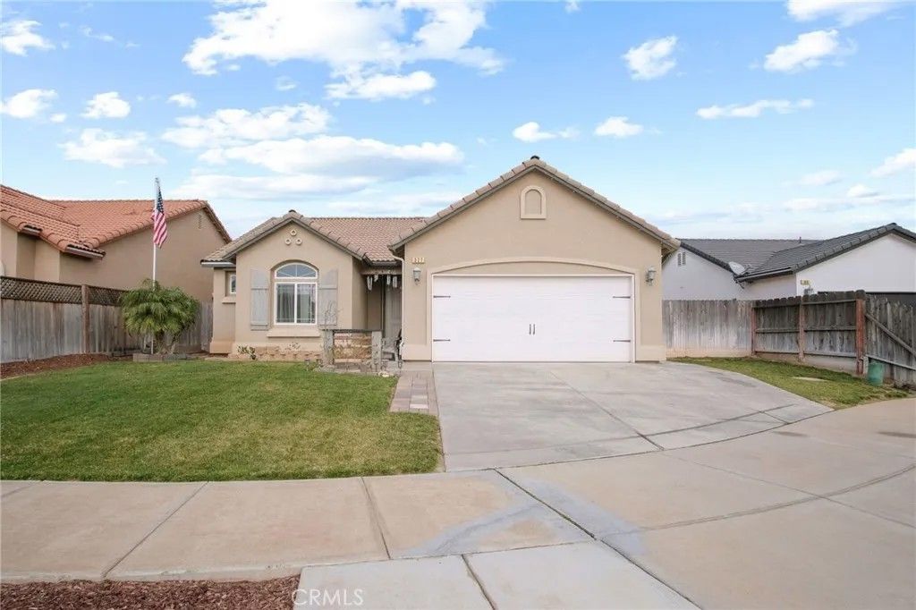 Photo of 327 Hart Drive, Merced, CA 95348 (MLS # MC26028459)