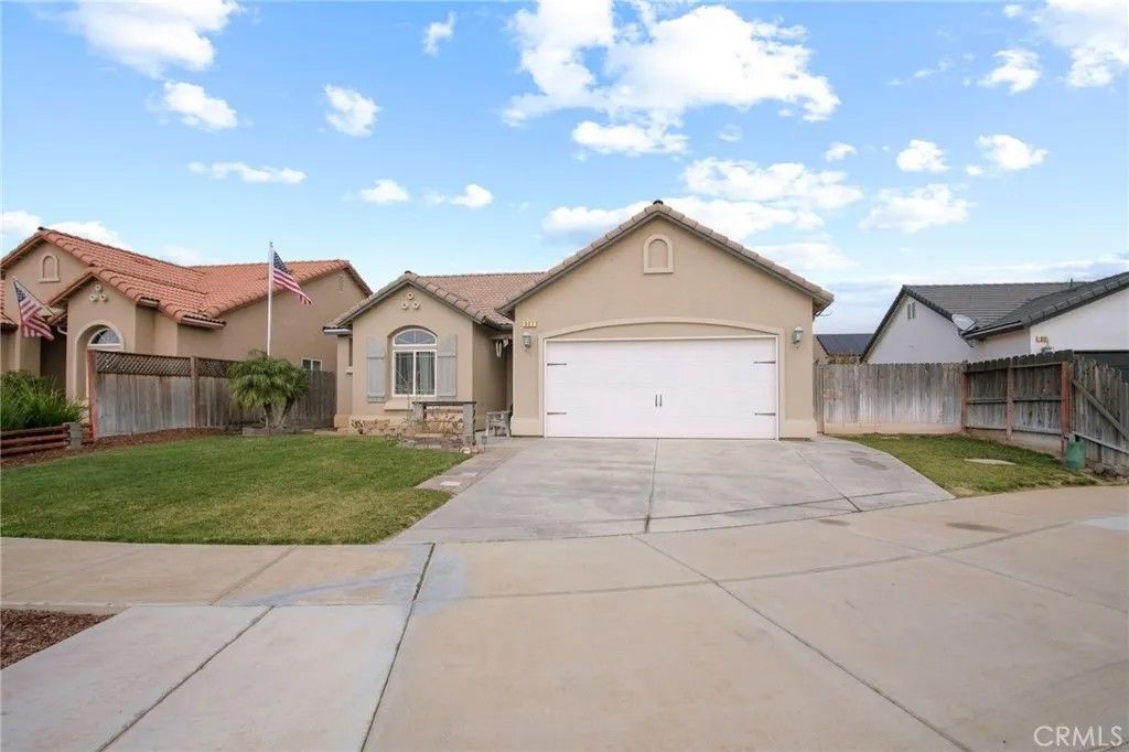 Photo of 327 Hart Drive, Merced, CA 95348 (MLS # MC26028459)