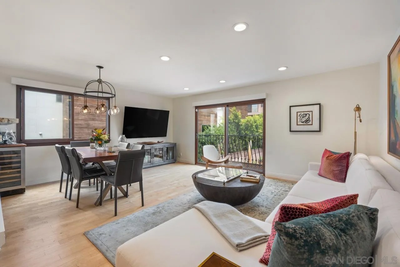 410 Pearl St. 2B