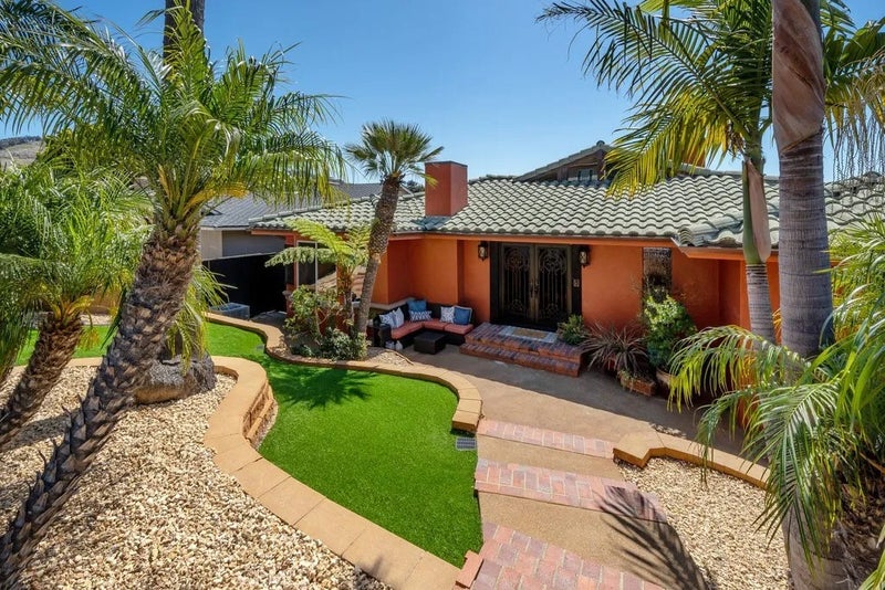 339 El Portal Drive