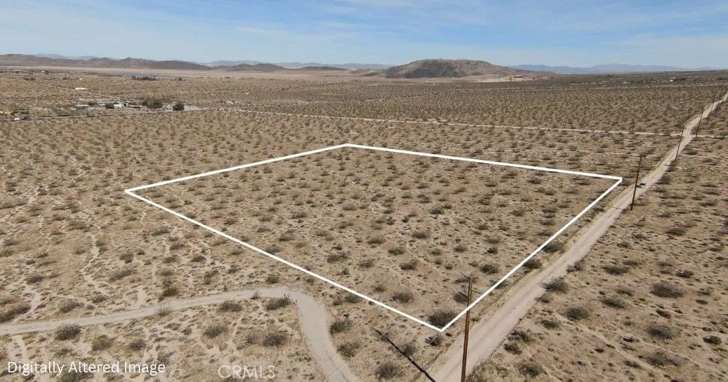 Photo of 64760 Cottonwood Dr, Joshua Tree, CA 92252 (MLS # JT26043986)