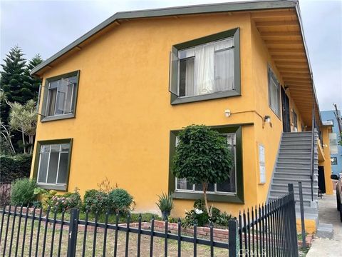 Photo of 1433 N Bronson Avenue #2, Hollywood, CA 90028 (MLS # WS25229107) Photo of 1433 N Bronson Avenue #2, Hollywood, CA 90028 (MLS # WS25229107)