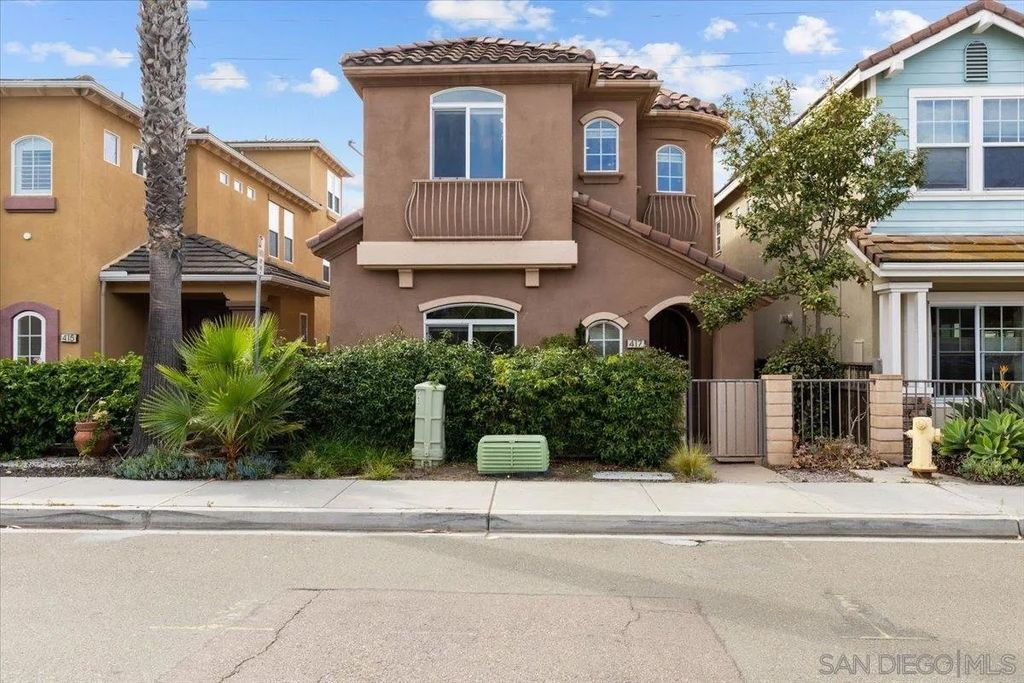 Photo of 417 N Cedros Ave, Solana Beach, CA 92075 (MLS # 250044124)