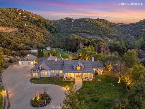 Photo of 41275 Hacienda Drive, Murrieta, CA 92562 (MLS # SW26038505)
