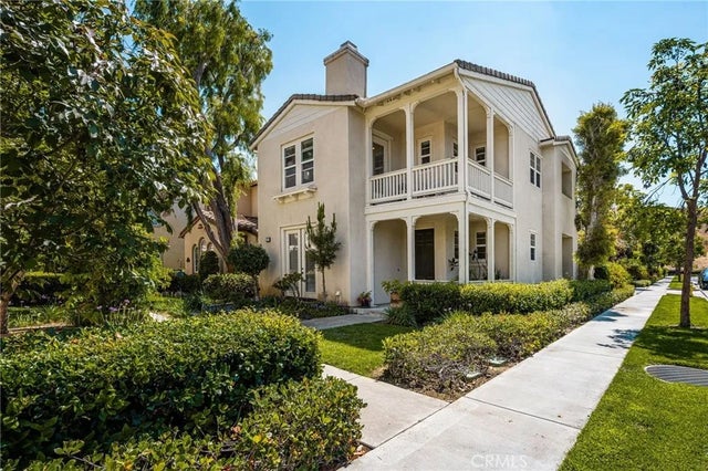 67 Canopy, Irvine