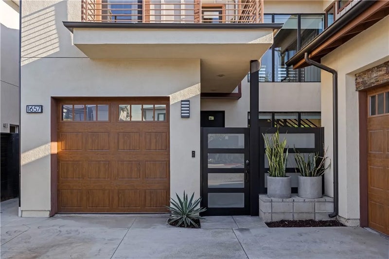1657 Murano Place