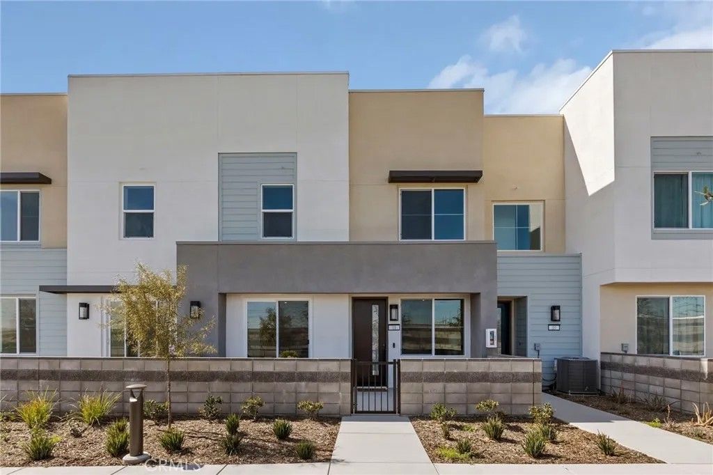 Photo of 3679 W S. Eichler Paseo #11, Ontario, CA 91761 (MLS # OC26072136)