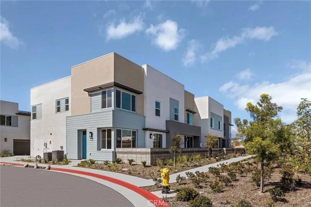 Photo of 3679 W S. Eichler Paseo #11, Ontario, CA 91761 (MLS # OC26072136)