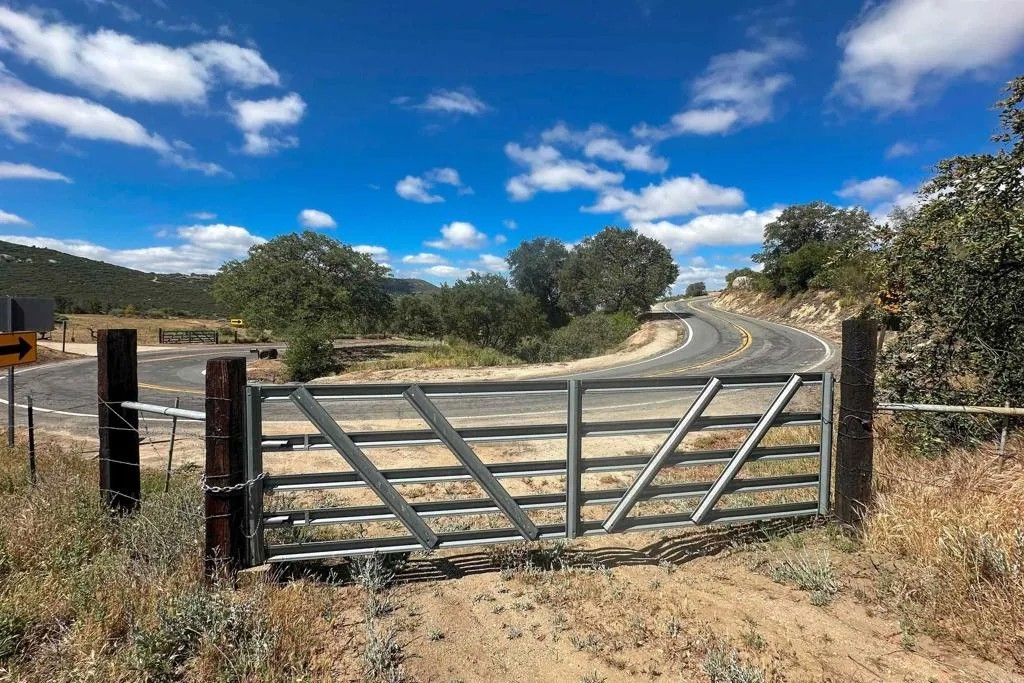 Photo of 25561 E Old Julian Highway, Ramona, CA 92065 (MLS # NDP2603462)