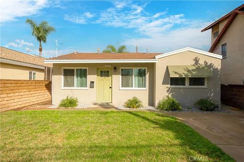 Photo of 7919 Leeds St, Downey, CA 90242 (MLS # DW26003398)