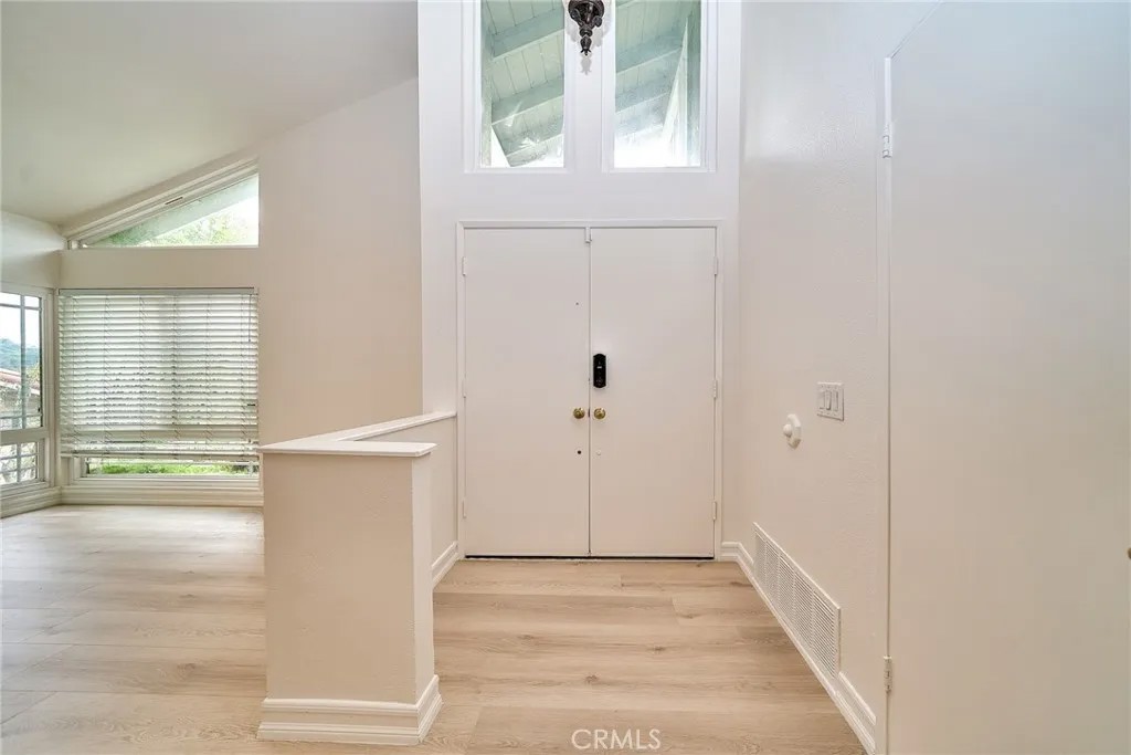 1348 Rolling Knoll Road