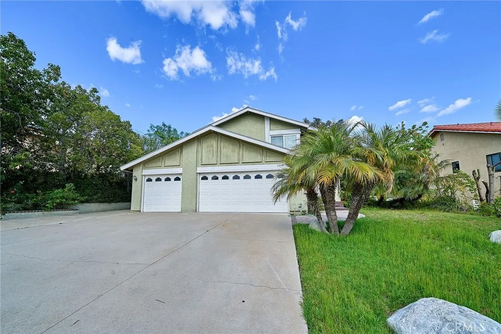 1348 Rolling Knoll Road