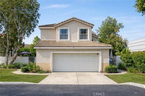 Photo of 717 North Angeleno Avenue, Azusa, CA 91702 (MLS # WS26042634)