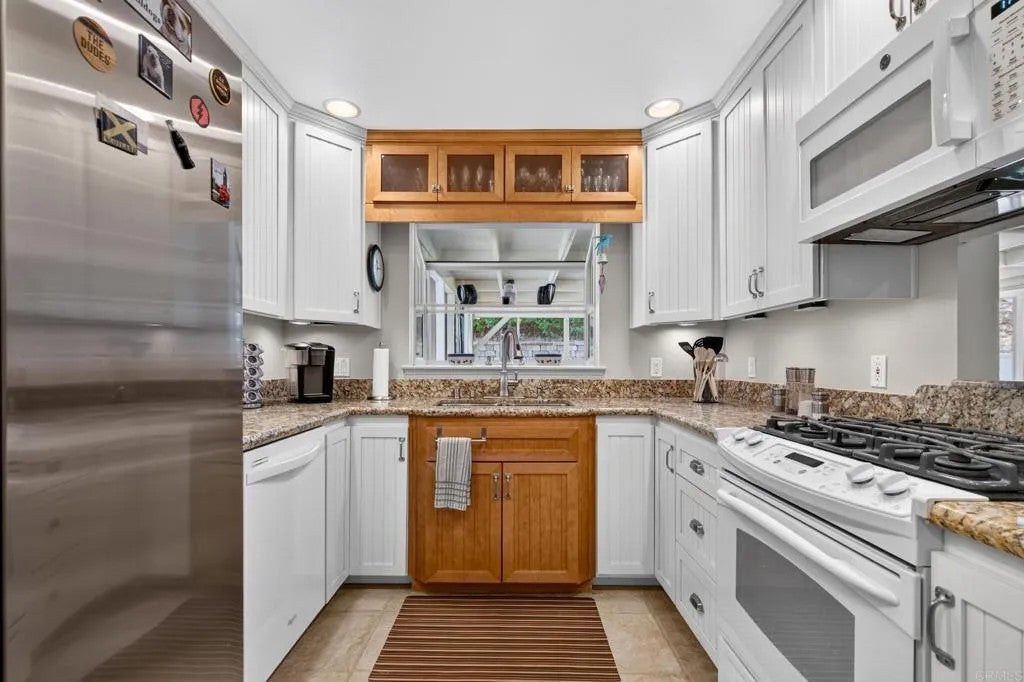 5955 Amaya Drive