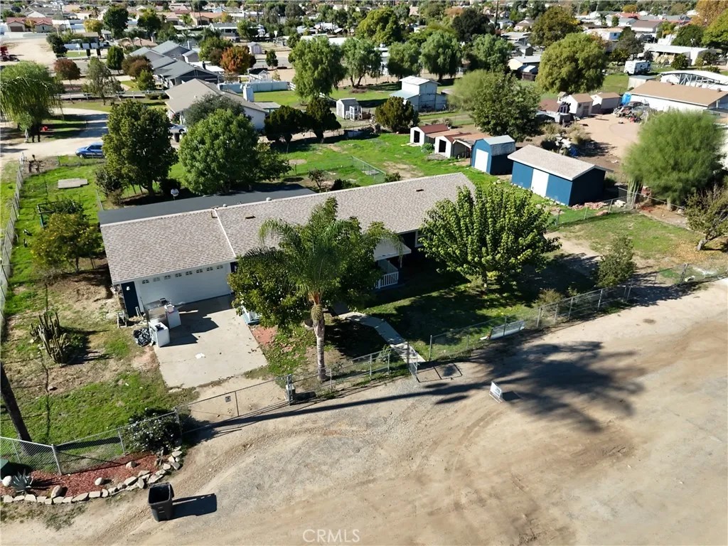 34925 Cameron Ln