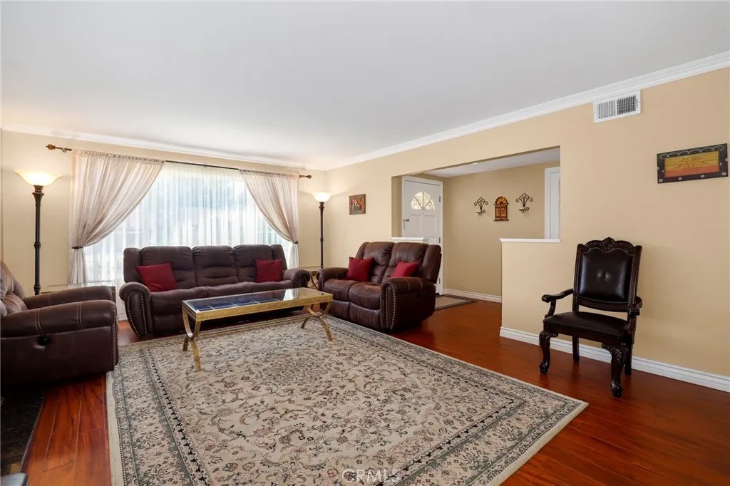 3340 Tuxford Place