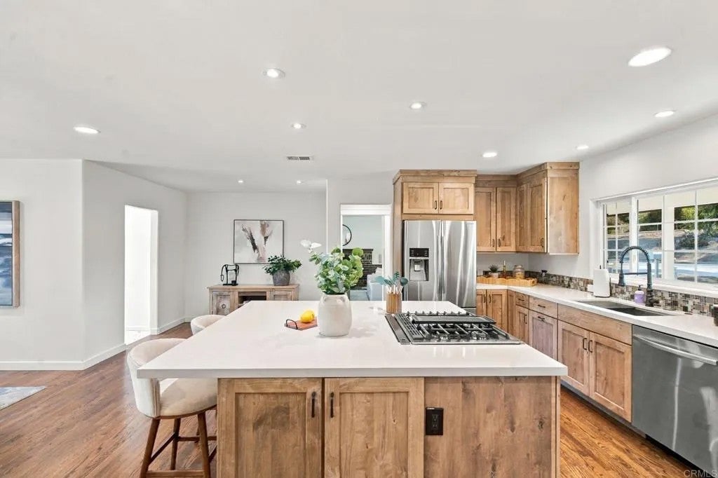 307 Aldwych Road