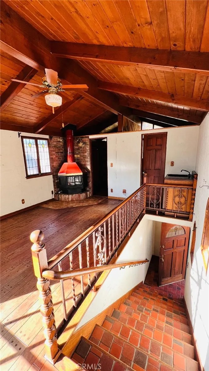 1207 S Chavez