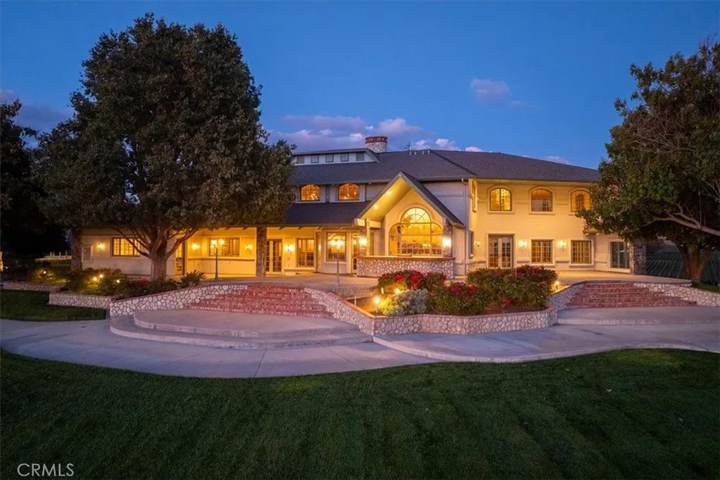 8283 Cross Canyons Road