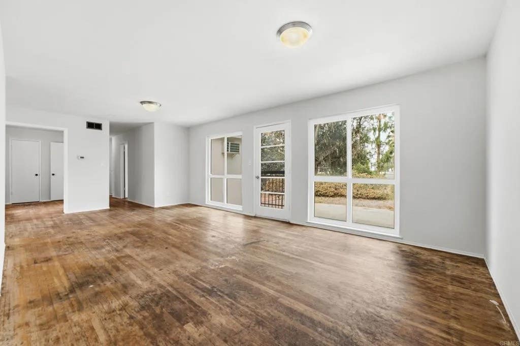Photo of 5800 Marengo Avenue, La Mesa, CA 91942 (MLS # NDP2606687)