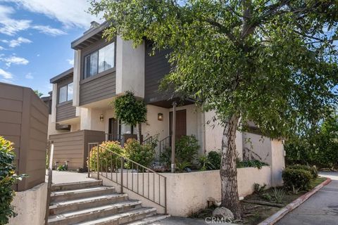 10011 Topanga Canyon Chatsworth CA 91311