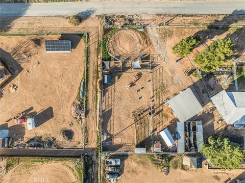 Tiny photo for 22977 El Centro Rd, Apple Valley, CA 92307 (MLS # HD26022740)