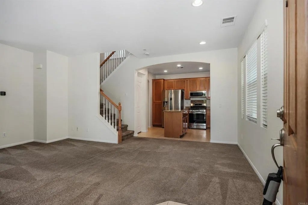 1494 Mosaic Glen