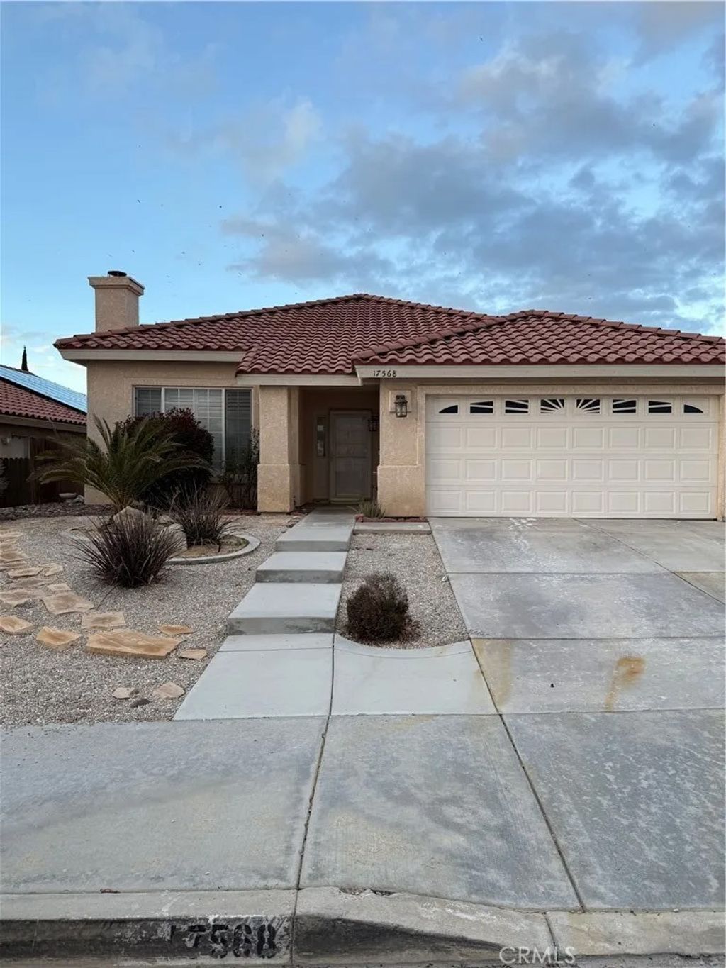 Photo of 17568 Landis Dr, Victorville, CA 92395 (MLS # OC26005333)