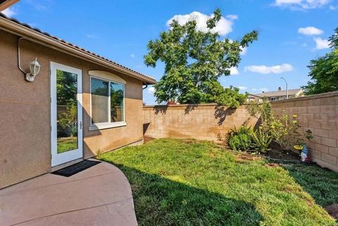 Tiny photo for 31557 Whitecrown Drive, Murrieta, CA 92563 (MLS # NDP2510511)