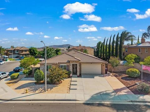 Tiny photo for 31557 Whitecrown Drive, Murrieta, CA 92563 (MLS # NDP2510511)