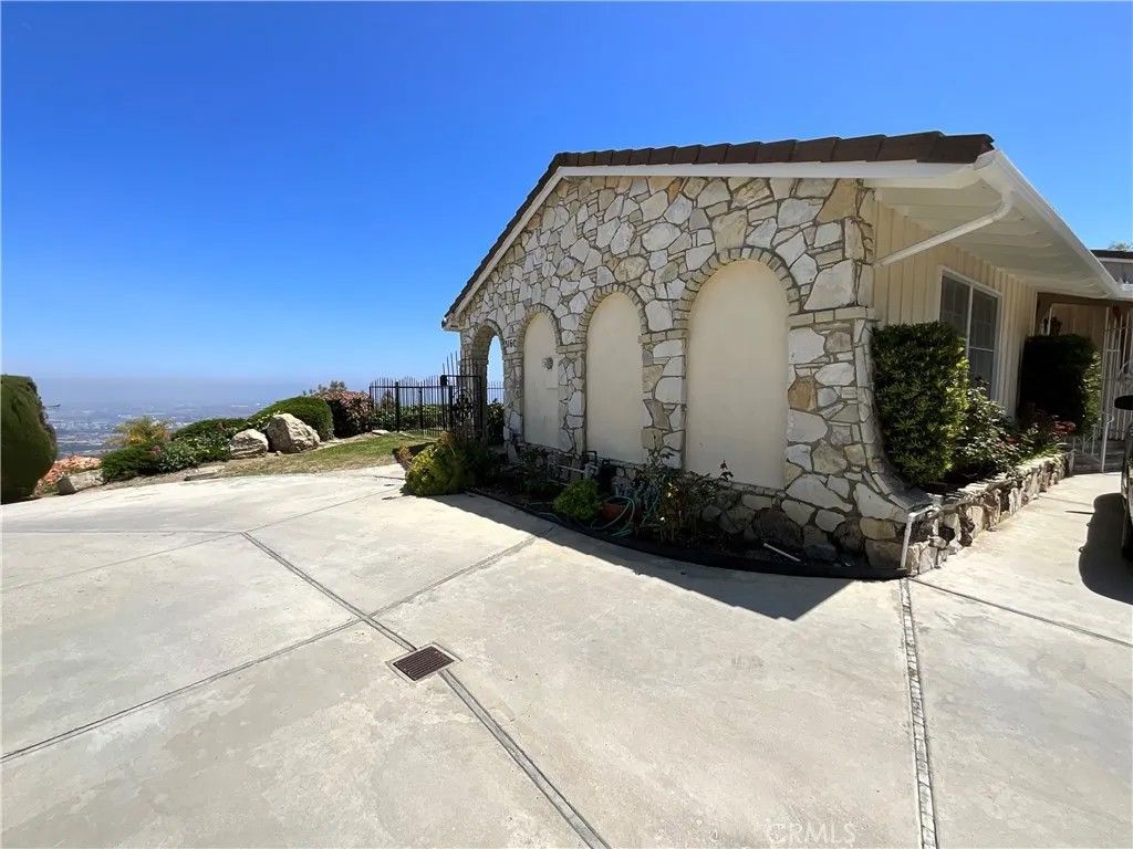 Photo of 3160 Crownview Dr, Rancho Palos Verdes, CA 90275 (MLS # IV25265976)