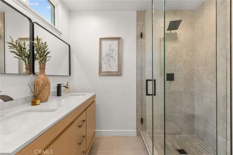 Tiny photo for 7018 Aldea Avenue, Lake Balboa, CA 91406 (MLS # SR25249293)