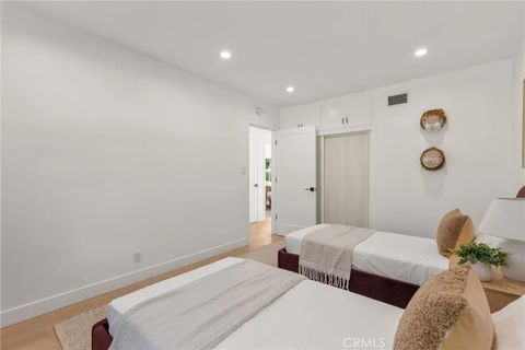 Tiny photo for 7018 Aldea Avenue, Lake Balboa, CA 91406 (MLS # SR25249293)