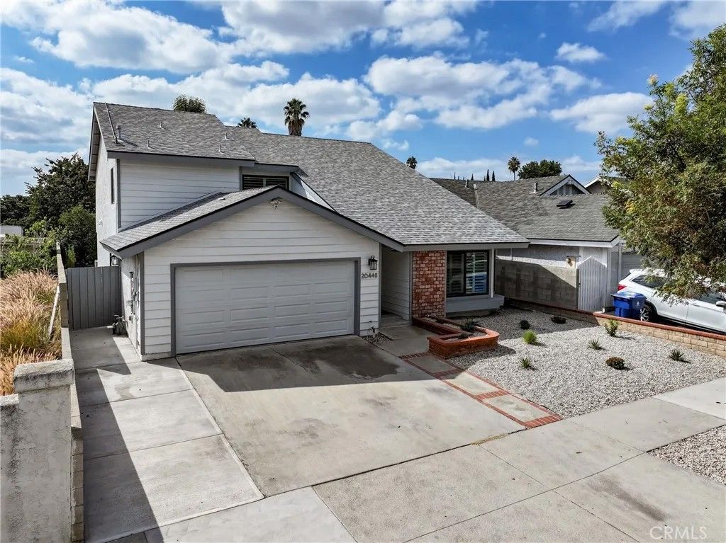 Photo of 20448 Arminta St, Winnetka, CA 91306 (MLS # DW26023130)