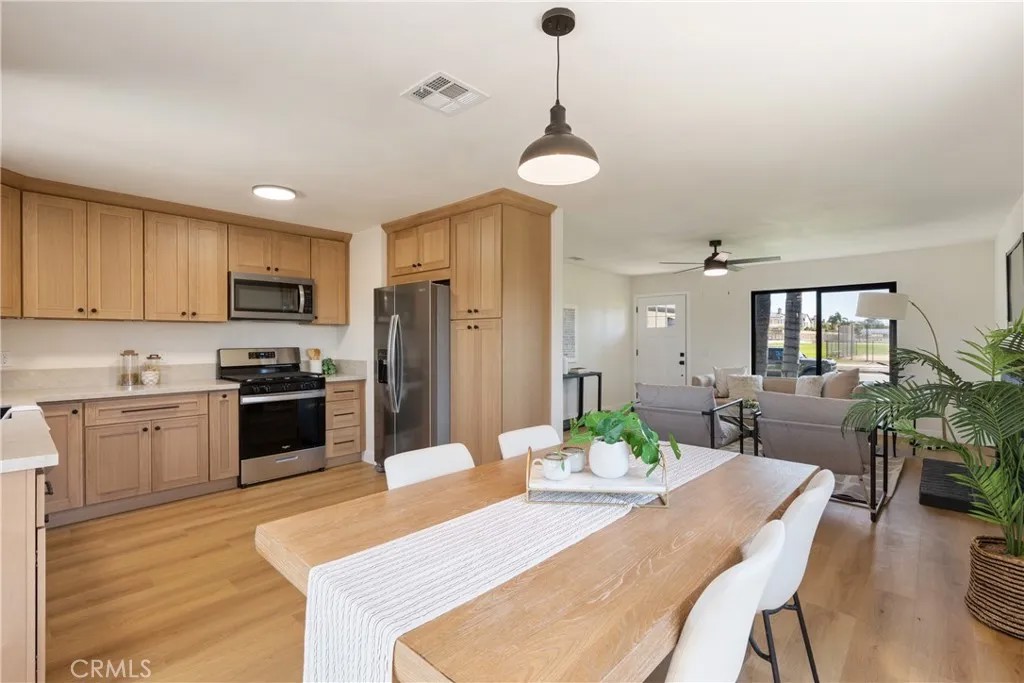 13112 Magnolia Avenue