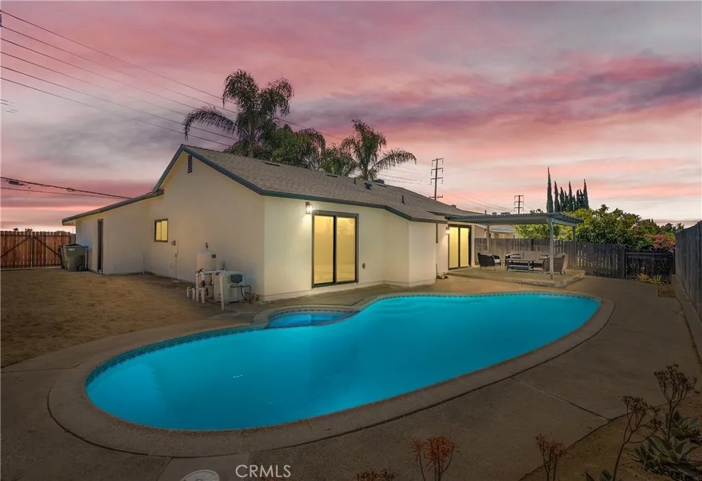 13112 Magnolia Avenue