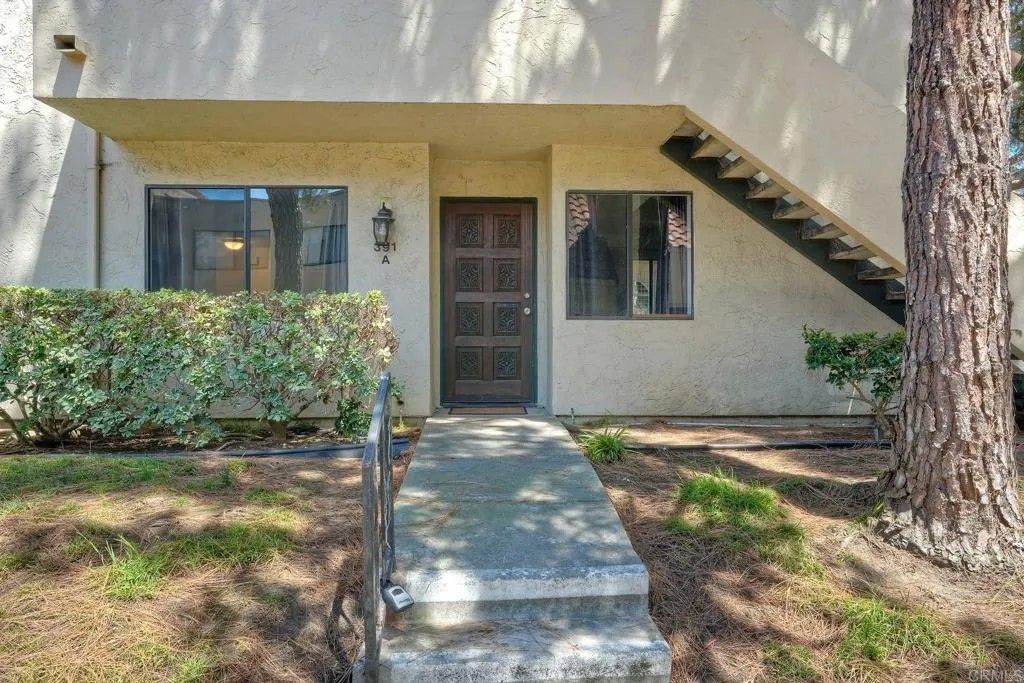 Photo of 391 N Melrose, Vista, CA 92083 (MLS # NDP2509909)