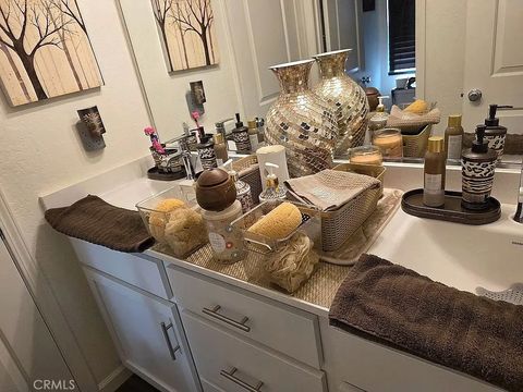 Tiny photo for 1583 Seneca Drive, Madera, CA 93637 (MLS # OC25248165)