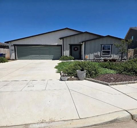 Photo of 1583 Seneca Drive, Madera, CA 93637 (MLS # OC25248165) Photo of 1583 Seneca Drive, Madera, CA 93637 (MLS # OC25248165)