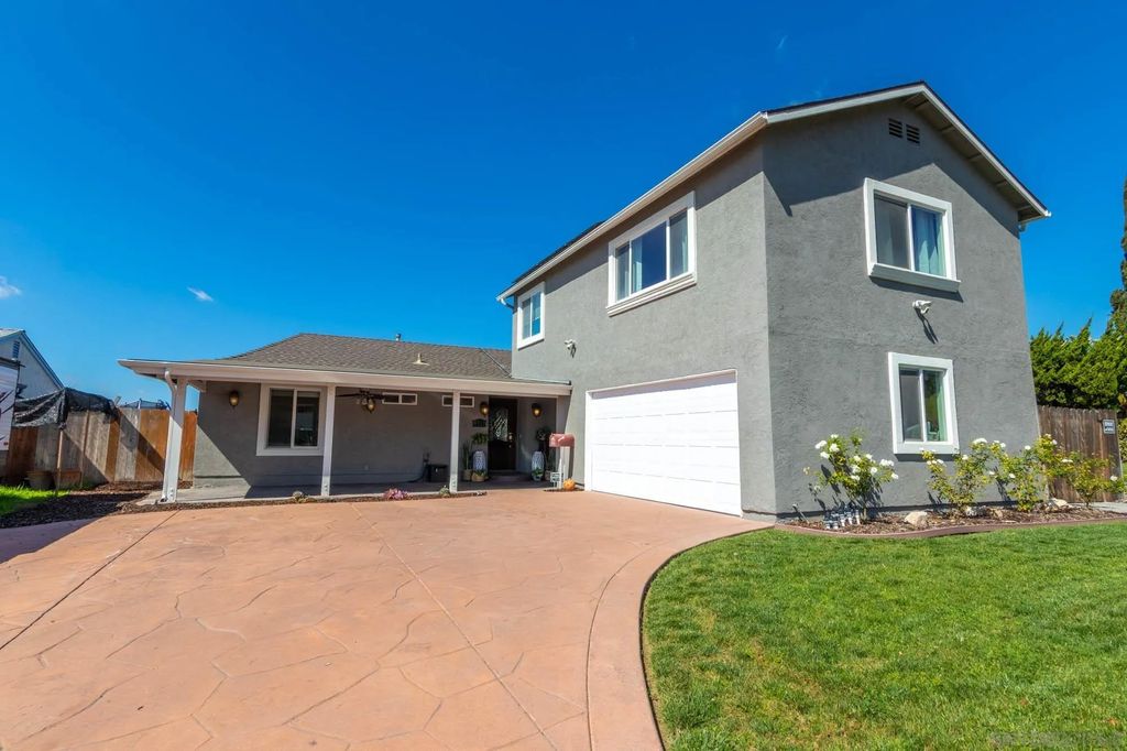 Photo of 9722 Roe Dr, Santee, CA 92071 (MLS # 260005355)