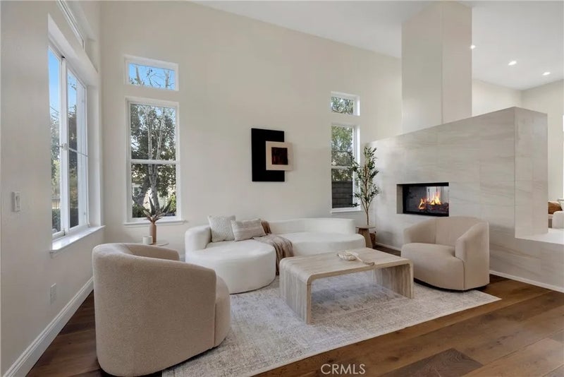 2872 Limestone