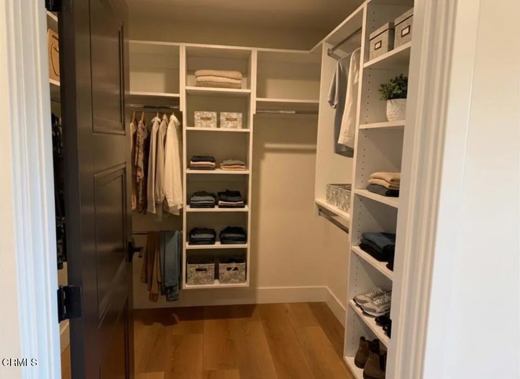 139 S Oak Knoll Avenue 303