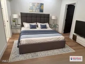 139 S Oak Knoll Avenue 303