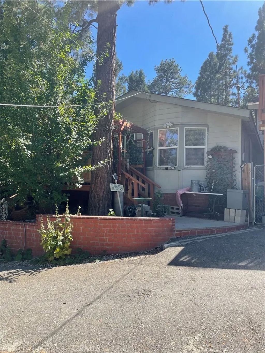Photo of 1444 Malabar Way, Big Bear Lake, CA 92314 (MLS # DW26004357)