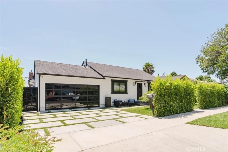 10414 Tiara Street