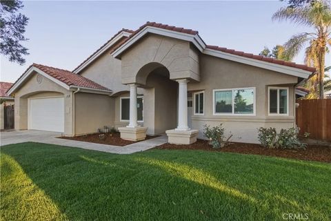 1809 E Serena Fresno CA 93720