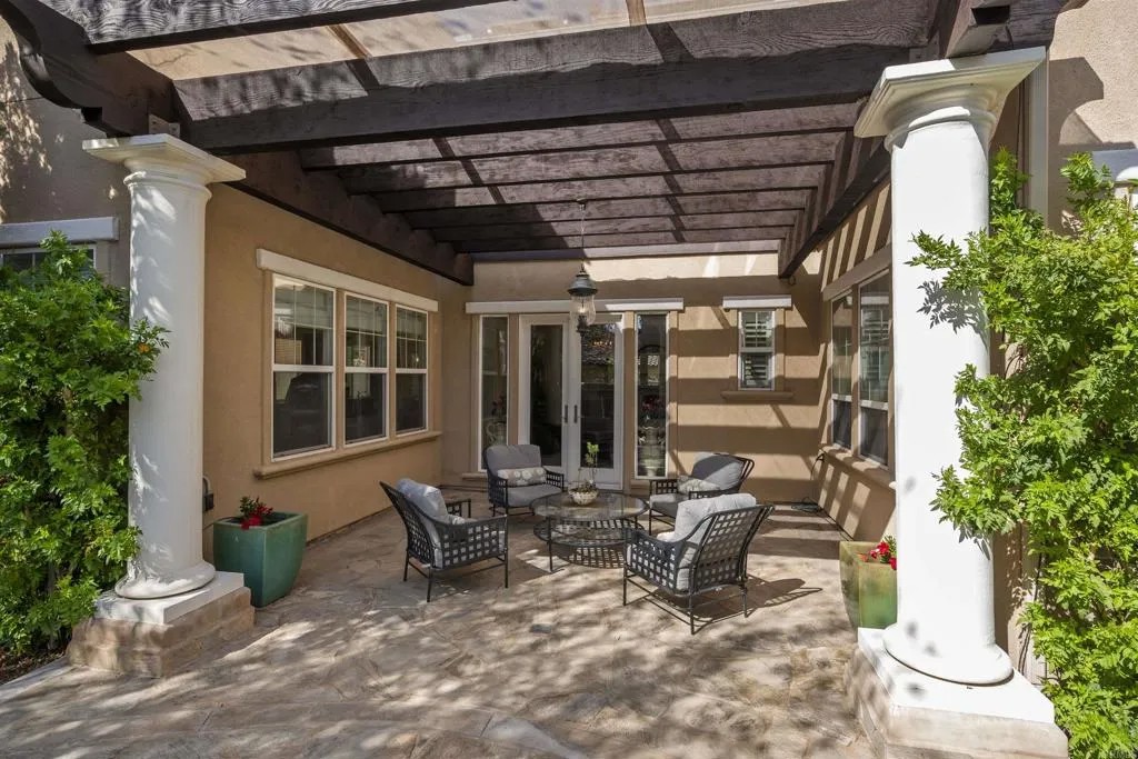 2831 Shenandoah Drive